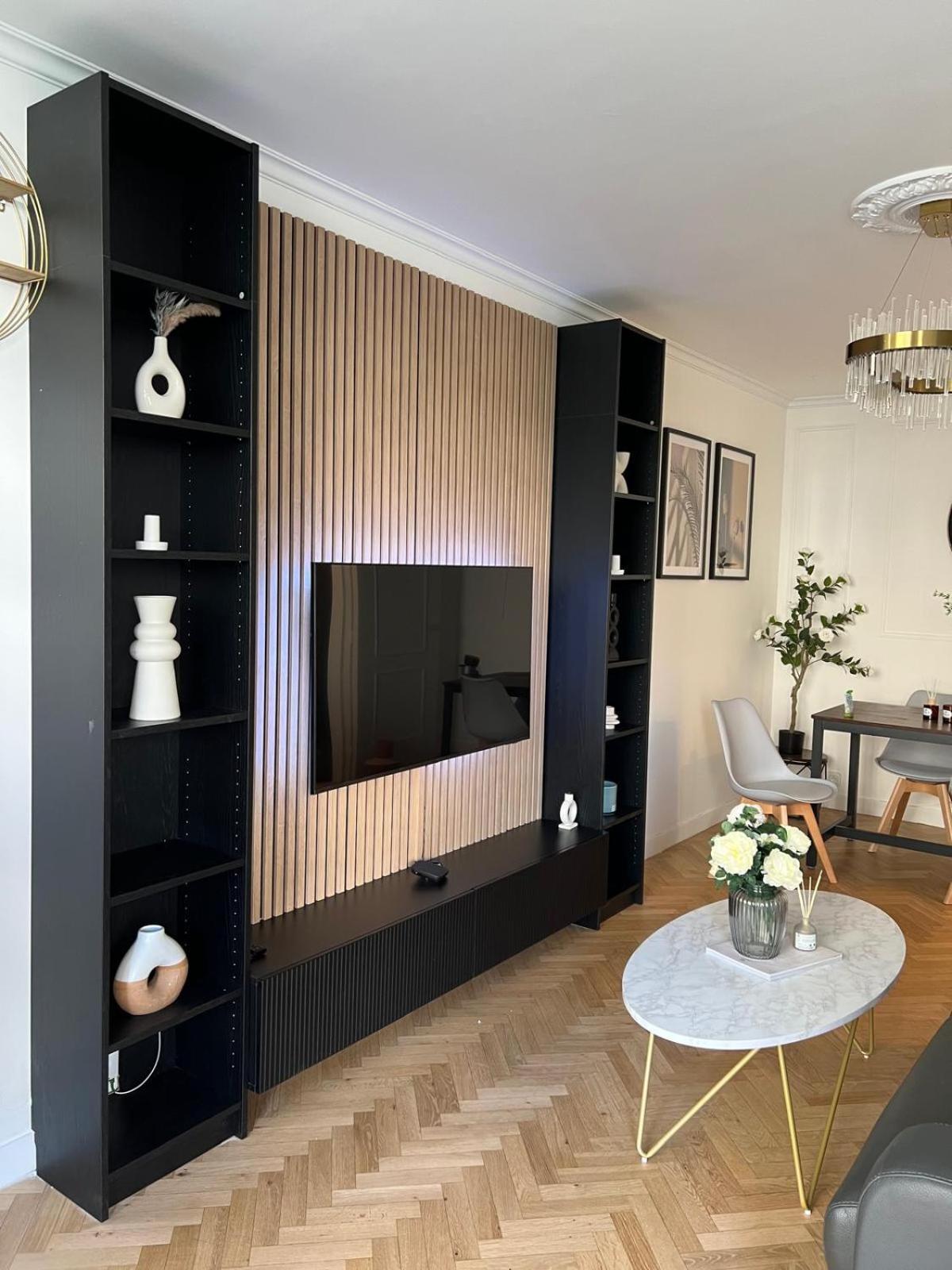Excellent Apartment For Familly Clichy Kültér fotó